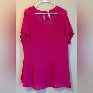 Elegant Pink Pleated Women's Top
